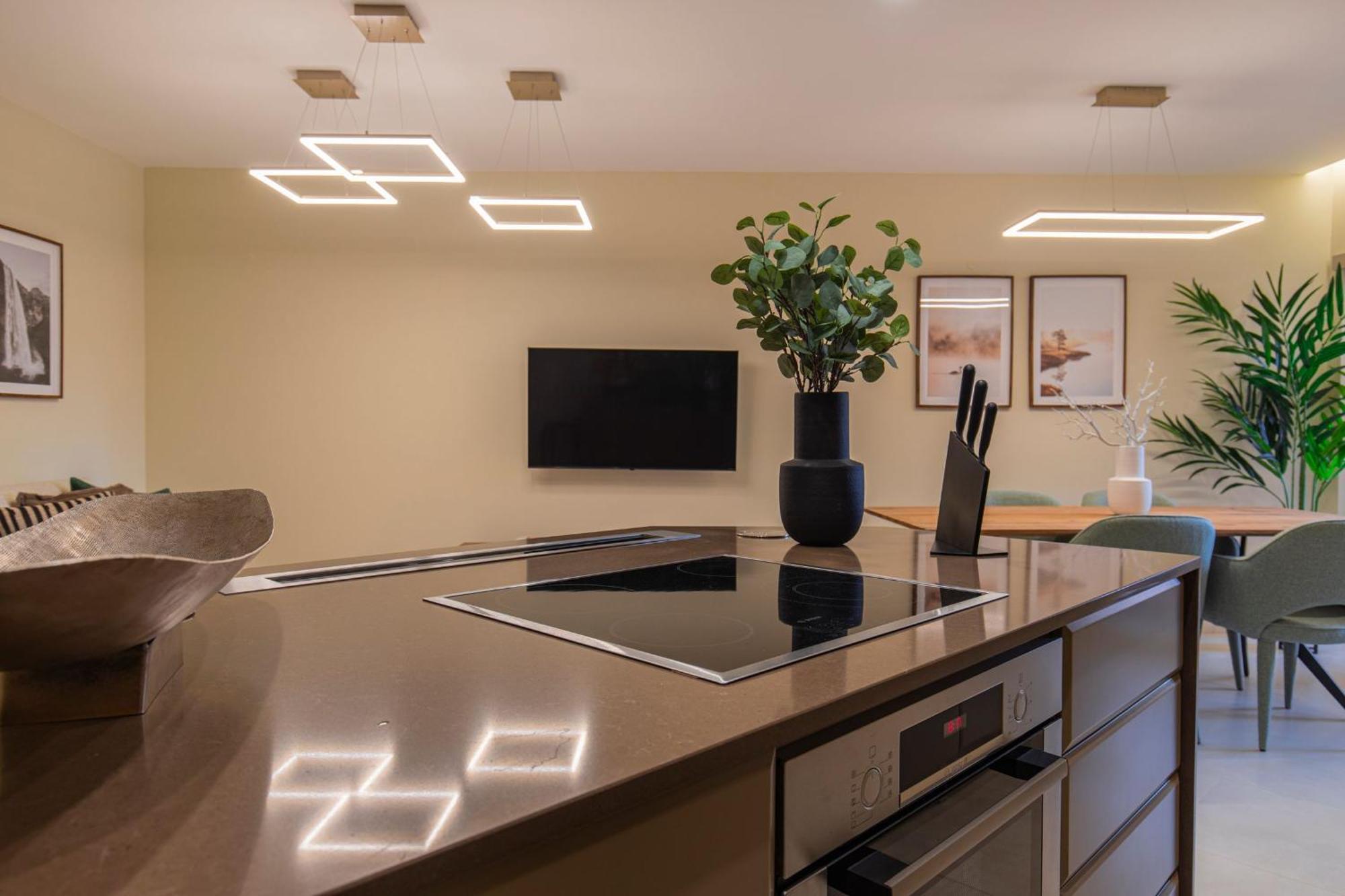 Deluxe 2Bdr Apartment In Carcavelos By Lovelystay المظهر الخارجي الصورة